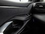 Toyota Yaris 1.5 Hybrid Dynamic Sport Automaat (NAP, NAVIGATIE, CAMERA, CLIMATE, SPORTSTOELEN, CRUISE, ELEK PAKKET, NIEUWSTAAT)