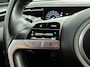 Hyundai Tucson 1.6 T-GDI HEV Comfort Lederpakket. | Ledere bekleding | Trekhaak 160kg geremd | All-season banden | Stoel verwarming voor | Electrische Stoelverstelling | Apple carplay/Android auto | Navigatie | Cruise contol |