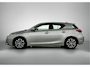 Lexus CT 200h Business Line | BTW voertuig | Dealer onderhouden | Parkeersensoren voor+achter | Cruise Control | Climate Control | Navigatie | Achteruitrijcamera | Elektrisch Verstel/Inklapbare buitenspiegels |