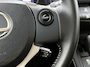 Lexus CT 200h Business Line | BTW voertuig | Dealer onderhouden | Parkeersensoren voor+achter | Cruise Control | Climate Control | Navigatie | Achteruitrijcamera | Elektrisch Verstel/Inklapbare buitenspiegels |