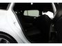 Ford Focus Wagon 1.0 EcoBoost Hybrid ST Line Style APPLE NAVI CLIMA WINTER PDC CAMERA etc.