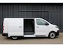 Citroën E-Jumpy L3 136 75 kWh Lengte 3 | Camera | Navigatie | Carplay | Betimmering Laadruimte | Passagiersbank | Comfort Tussenwand
