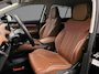 Skoda Enyaq 60 Selection 180pk Automaat Trekhaak, Lederen bekleding, Navigatie, Adaptive cruise control, Achteruitrijcamera, Parkeersensoren, LED koplampen