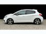 Peugeot 208 1.2 PureTech GT-Line | Cruise Control | Panoramadak | Climate Control | Achteruitrij Camera | Achteruitrijcamera standaard | Airco (automatisch) | Bluetooth telefoonvoorbereiding