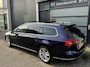 Volkswagen Passat Variant 1.8 TSI Highline Pano / LED 1e Eig