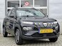 Dacia Spring Comfort 27 kWh | SoH 93.3% | Lichtmetalen Velgen 14" | Radio | Airco | Kunstlederen/Stoffen Bekleding |