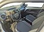 Toyota Aygo 1.0 VVT-i x-play | Airco | Bluetooth | Camera | 5 deurs | Zwart dak |