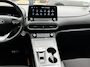Hyundai Kona Electric EV Fashion 64 kWh | NAP | 97& Soh | Cruise adaptief | Stoelverwarming | Head-up display |