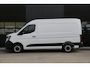 Renault Master E-Tech T35 L2H2 Advance Long Range 87 kWh 143pk - Navi - Camera - Betimmering - Trekhaak - Blind Spot - Stoelverwarming - Rijklaar