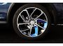Lynk & Co 01 1.5 - Panorama/schuifdak - Adaptieve Cruise control met stuurovername - 360º Camera - Infinity Audio by Harman/Kardon - BLIS - Stoelverwarming voor - Adaptieve LED koplampen - Geïntegreerde dashcam voor - Elektr. bedienb. achterklep - Draadloze Apple Carplay & Android Auto - Keyless Entry & drive - 20' LMV