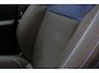 Lynk & Co 01 1.5 - Panorama/schuifdak - Adaptieve Cruise control met stuurovername - 360º Camera - Infinity Audio by Harman/Kardon - BLIS - Stoelverwarming voor - Adaptieve LED koplampen - Geïntegreerde dashcam voor - Elektr. bedienb. achterklep - Draadloze Apple Carplay & Android Auto - Keyless Entry & drive - 20' LMV