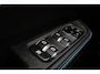 Lynk & Co 01 1.5 - Panorama/schuifdak - Adaptieve Cruise control met stuurovername - 360º Camera - Infinity Audio by Harman/Kardon - BLIS - Stoelverwarming voor - Adaptieve LED koplampen - Geïntegreerde dashcam voor - Elektr. bedienb. achterklep - Draadloze Apple Carplay & Android Auto - Keyless Entry & drive - 20' LMV