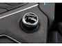 Lynk & Co 01 1.5 - Panorama/schuifdak - Adaptieve Cruise control met stuurovername - 360º Camera - Infinity Audio by Harman/Kardon - BLIS - Stoelverwarming voor - Adaptieve LED koplampen - Geïntegreerde dashcam voor - Elektr. bedienb. achterklep - Draadloze Apple Carplay & Android Auto - Keyless Entry & drive - 20' LMV