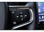 Volvo XC40 Single Motor Extened Range Core | 82 kWh | Trekhaak | Camera | Getint glas | Cruise Control | 19 Inch