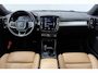Volvo XC40 2.0 T4 Momentum | Harman/Kardon | Panoramadak | 360° Camera | Trekhaak | BLIS | Camera