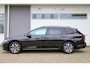 Volkswagen Golf Variant 1.5 eTSI 150pk DSG Life Edition | Achteruitrijcamera | Trekhaak | Stoelverwarming