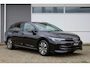 Volkswagen Golf Variant 1.5 eTSI 150pk DSG Life Edition | Achteruitrijcamera | Trekhaak | Stoelverwarming