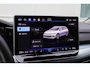 Volkswagen Golf Variant 1.5 eTSI 150pk DSG Life Edition | Achteruitrijcamera | Trekhaak | Stoelverwarming