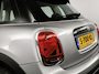 MINI Cooper 5-Deurs 1.5 Camden Edition | Navigatie | Parkeersensoren | Climate Control |