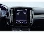 Volvo XC40 T5 Twin Engine R-Design | ACC | Trekhaak | BLIS | Stoelverwarming | Camera | Getint glas | 20 Inch