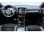 Volvo XC40 T5 Twin Engine R-Design | ACC | Trekhaak | BLIS | Stoelverwarming | Camera | Getint glas | 20 Inch