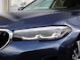 BMW 5-Serie Touring 530e Business Edition Plus SOH 95,6% | Panoramdak