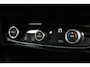 Opel Corsa 1.2 Elegance | LED-lichtpakket | Parkeerpakket | Camera | Cruise control | Navigatie | Climate control | Trekhaak