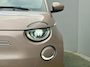 Fiat 500e La Prima by Bocelli 42 kWh / SOH 96% / Panoramadak / Adaptief Cruise Control / Lederen Bekleding / CCS Snel Laden / Achteruitrijcamera / JBL Audio  / Stoelverwarming / Keyless Entry & Start / PDC Voor & Achter /