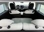 Fiat 500e La Prima by Bocelli 42 kWh / SOH 96% / Panoramadak / Adaptief Cruise Control / Lederen Bekleding / CCS Snel Laden / Achteruitrijcamera / JBL Audio  / Stoelverwarming / Keyless Entry & Start / PDC Voor & Achter /