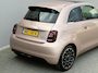 Fiat 500e La Prima by Bocelli 42 kWh / SOH 96% / Panoramadak / Adaptief Cruise Control / Lederen Bekleding / CCS Snel Laden / Achteruitrijcamera / JBL Audio  / Stoelverwarming / Keyless Entry & Start / PDC Voor & Achter /