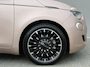 Fiat 500e La Prima by Bocelli 42 kWh / SOH 96% / Panoramadak / Adaptief Cruise Control / Lederen Bekleding / CCS Snel Laden / Achteruitrijcamera / JBL Audio  / Stoelverwarming / Keyless Entry & Start / PDC Voor & Achter /