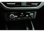 Skoda Kamiq 1.0 TSI 110pk DSG Business Edition | Panoramadak | Trekhaak | Stoelverwarming | Leder | Elektrische Stoel | Adaptief Cruise Control