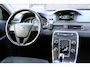 Volvo V70 2.0 D3 Classic Edition Xenon/Parkeersensor/Navigatie/Trekhaak