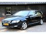 Volvo V70 2.0 D3 Classic Edition Xenon/Parkeersensor/Navigatie/Trekhaak