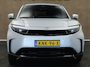 Toyota Urban Cruiser Executive 61 kWh DEMO - ORIGINEEL NEDERLANDSE AUTO - 3 FASE LADEN - PANORAMADAK - PARKEERSENSOREN VOOR EN ACHTER - DODEHOEK DETECTIE - NAVIGATIE - 360 GRADEN CAMERA