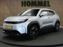 Toyota Urban Cruiser Executive 61 kWh DEMO - ORIGINEEL NEDERLANDSE AUTO - 3 FASE LADEN - PANORAMADAK - PARKEERSENSOREN VOOR EN ACHTER - DODEHOEK DETECTIE - NAVIGATIE - 360 GRADEN CAMERA