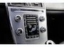 Volvo XC60 2.0 T5 FWD Polar+ | Trekhaak | Panoramadak | Harman Kardon Audio | Achteruitrijcamera | Parkeersensoren | Elektrische Achterklep | Bi-Xenon Adaptief | Parkeerverwarming | Lederen Bekleding | Cruise Control Adaptief | BLIS | Navigatie | Origineel Nederlandse auto 1e eigenaar