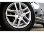 Volvo XC60 2.0 T5 FWD Polar+ | Trekhaak | Panoramadak | Harman Kardon Audio | Achteruitrijcamera | Parkeersensoren | Elektrische Achterklep | Bi-Xenon Adaptief | Parkeerverwarming | Lederen Bekleding | Cruise Control Adaptief | BLIS | Navigatie | Origineel Nederlandse auto 1e eigenaar