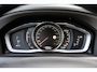 Volvo XC60 2.0 T5 FWD Polar+ | Trekhaak | Panoramadak | Harman Kardon Audio | Achteruitrijcamera | Parkeersensoren | Elektrische Achterklep | Bi-Xenon Adaptief | Parkeerverwarming | Lederen Bekleding | Cruise Control Adaptief | BLIS | Navigatie | Origineel Nederlandse auto 1e eigenaar