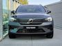 Volvo EX40 Single Motor Extended Range Plus Europa 82 kWh / Stoelverwarming, Stuurverwarming / Cruise Control / Trekhaak / Spatlappen / Achter camera / Elektrische stoelen met geheugen / 19 Inch velgen / Digital Dashboard / Google Maps / Android Auto / Apple Carplay