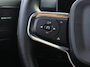 Volvo EX40 Single Motor Extended Range Plus Europa 82 kWh / Stoelverwarming, Stuurverwarming / Cruise Control / Trekhaak / Spatlappen / Achter camera / Elektrische stoelen met geheugen / 19 Inch velgen / Digital Dashboard / Google Maps / Android Auto / Apple Carplay