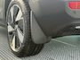 Volvo EX40 Single Motor Extended Range Plus Europa 82 kWh / Stoelverwarming, Stuurverwarming / Cruise Control / Trekhaak / Spatlappen / Achter camera / Elektrische stoelen met geheugen / 19 Inch velgen / Digital Dashboard / Google Maps / Android Auto / Apple Carplay