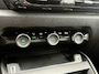 Citroën E-C4 Feel Pack 50 kWh | 1e Eigenaar | Dealeronderhouden | Cruise Control | Lane Assist | Head-up Display | Climate Control | Parkeersensoren Achter | Parkeercamera | Keyless Entry | Apple Carplay | Navigatie