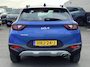 Kia Stonic 1.0 T-GDi MHEV DynamicLine NL-auto, Parkeersensoren, Navigatie, Climate control, Apple CarPlay/Android auto, achteruitrijcamera,