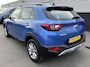 Kia Stonic 1.0 T-GDi MHEV DynamicLine NL-auto, Parkeersensoren, Navigatie, Climate control, Apple CarPlay/Android auto, achteruitrijcamera,
