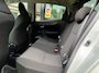 Toyota Yaris 1.3 VVT-i Now 5Drs Airco Camera LM-Velgen Dealeronderhouden!