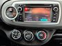Toyota Yaris 1.3 VVT-i Now 5Drs Airco Camera LM-Velgen Dealeronderhouden!