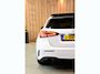 Mercedes-Benz A-klasse 180 AMG *Pano*Camera*Ambienteverlichting*Elek. Stoelen*