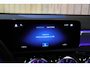 Mercedes-Benz A-klasse 180 AMG *Pano*Camera*Ambienteverlichting*Elek. Stoelen*