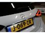 Mercedes-Benz A-klasse 180 AMG *Pano*Camera*Ambienteverlichting*Elek. Stoelen*